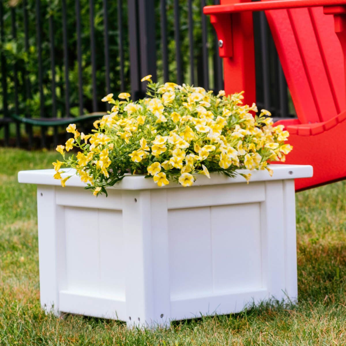 Read more about the article 15 Inch Planter
