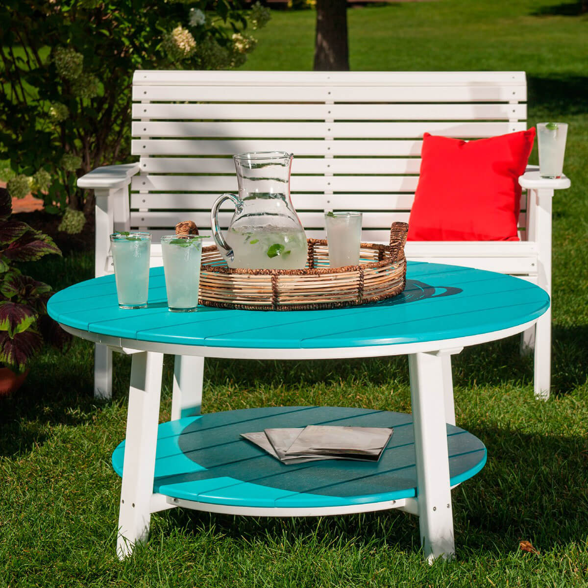 Read more about the article Deluxe Conversation Table